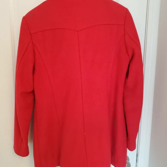 Vibrant red outerwear coat - Picture 7 of 8